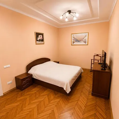 Petra Doroshenka19 Appartement Lviv