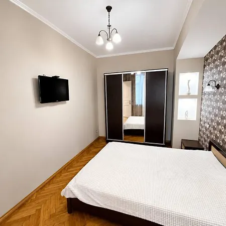 Petra Doroshenka19 Appartement *